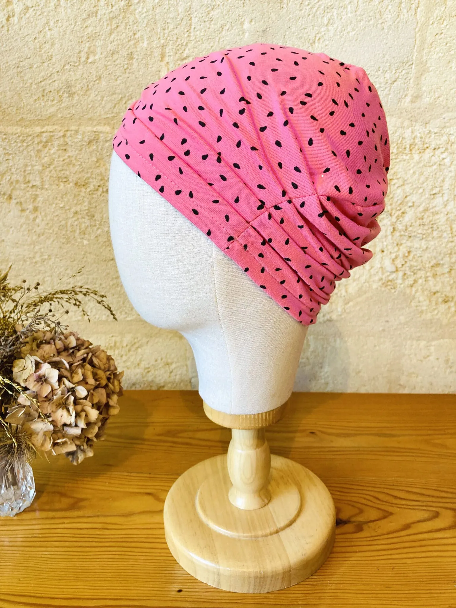 Bonnet chimio pour pelade et alopécie Oeko-tex à pois rose